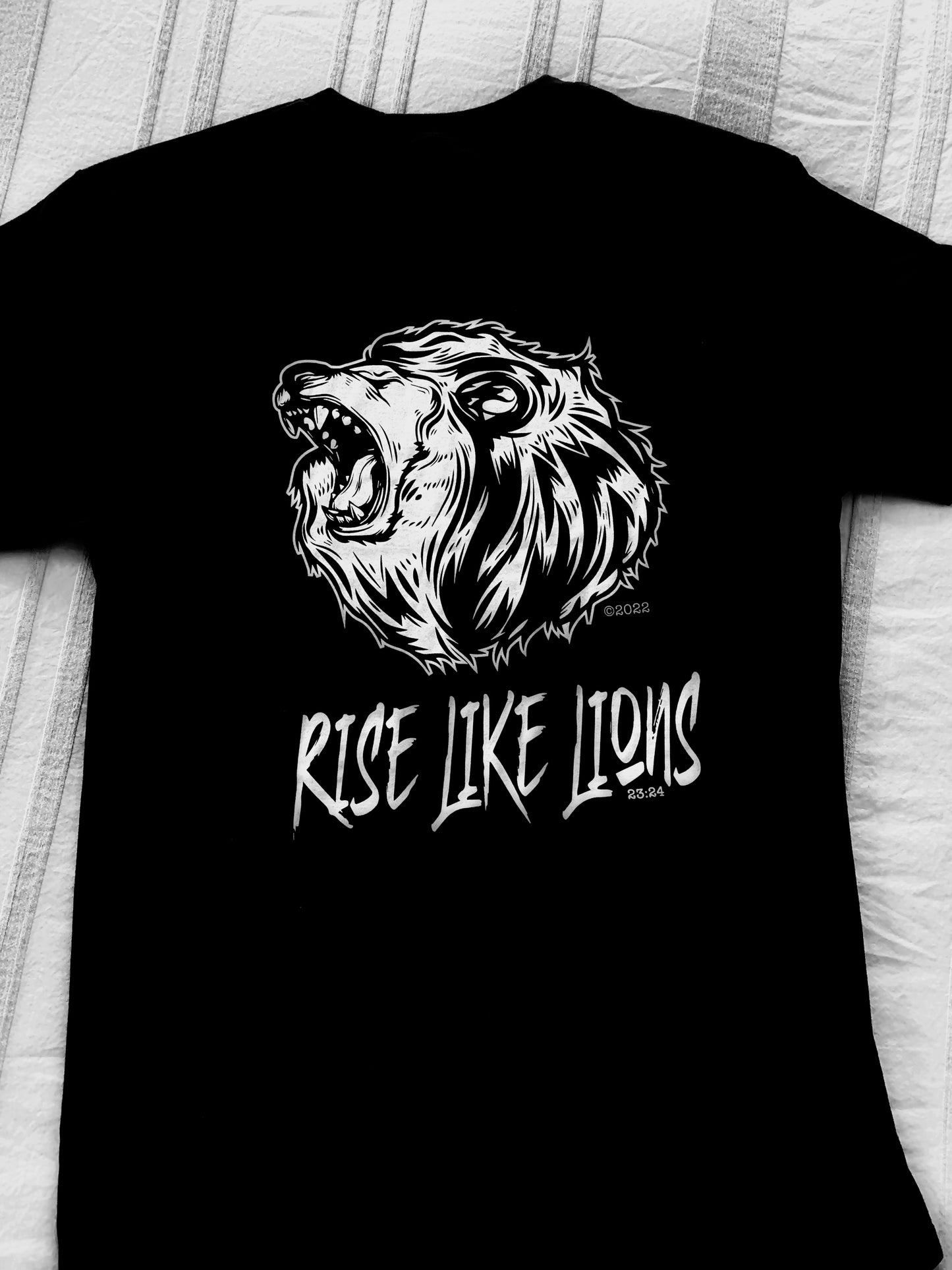 Ladies Lion Head